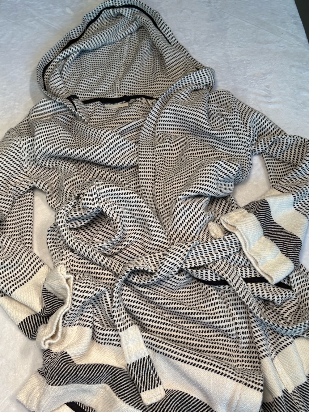 OLIVE & LINEN Pixel Turkish Towel Robe Black & White Pixel Size Small/Medium